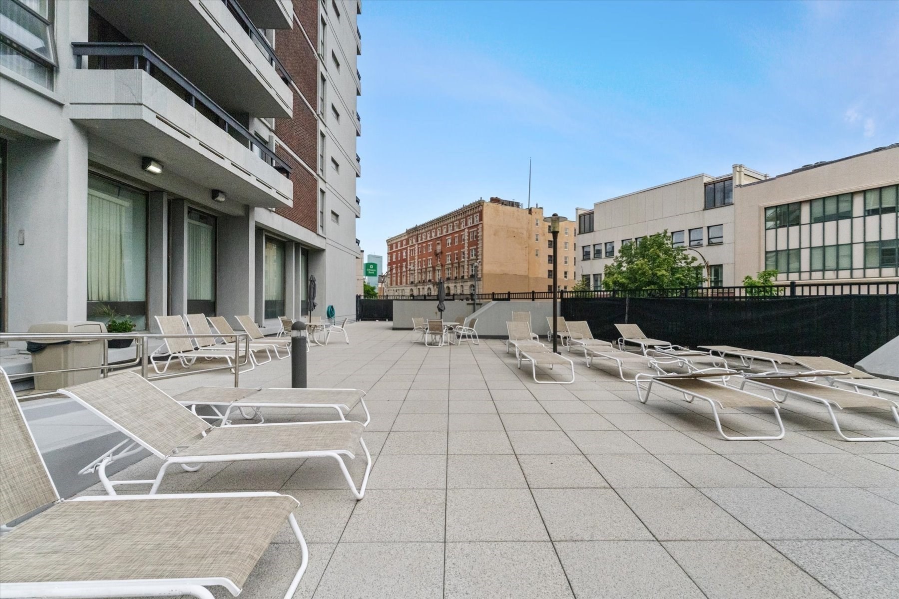 566 Commonwealth Ave. - Kenmore