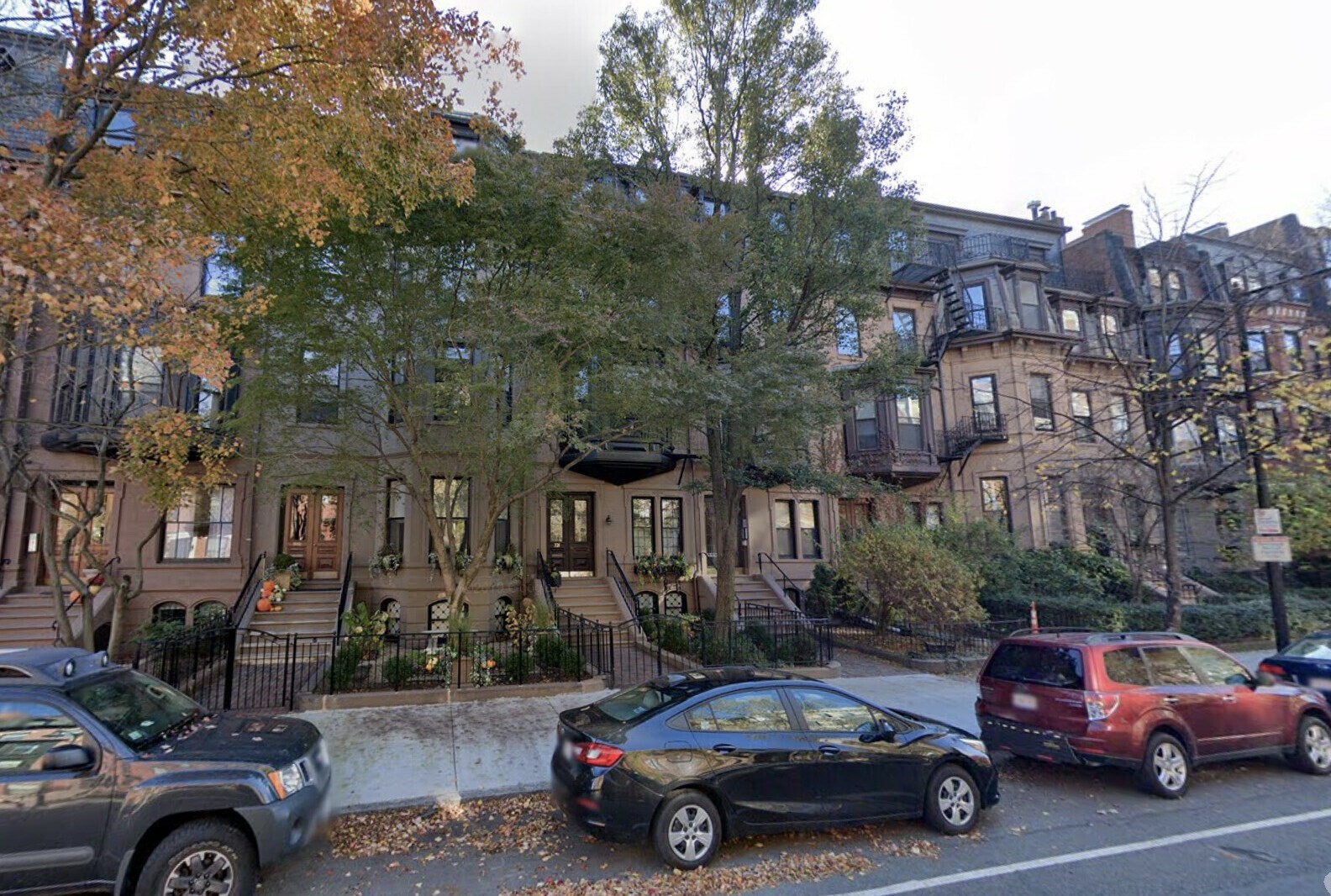 323 Beacon - Back Bay