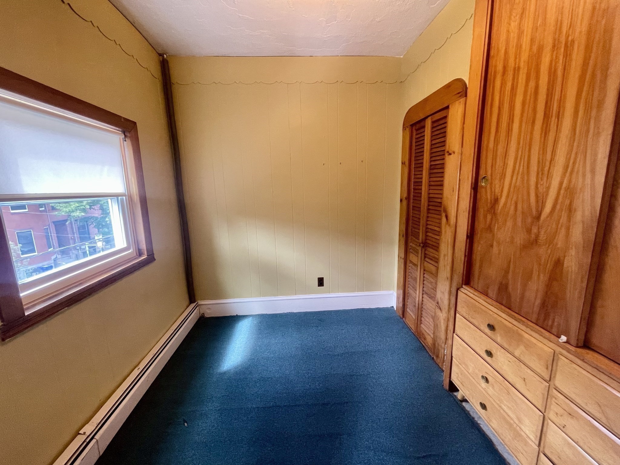 136 Saratoga St. - East Boston