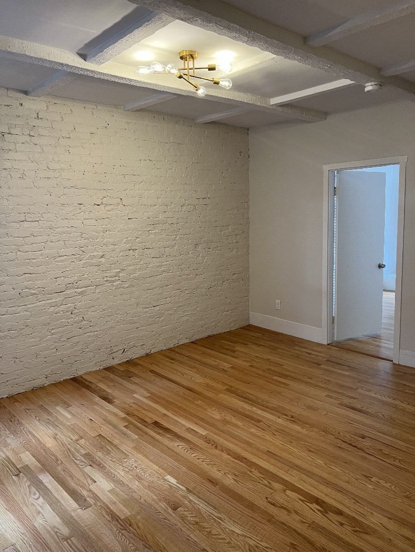 13 Anderson St. - Beacon Hill