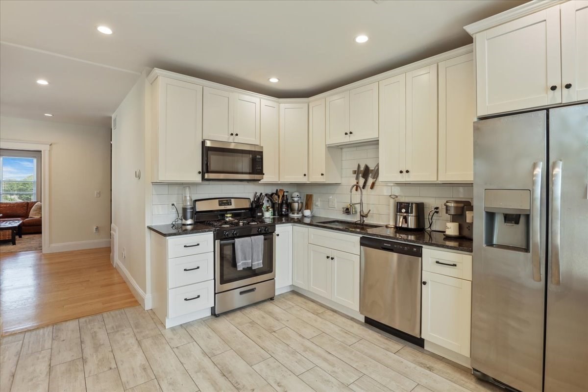 461 Ashmont - Dorchester