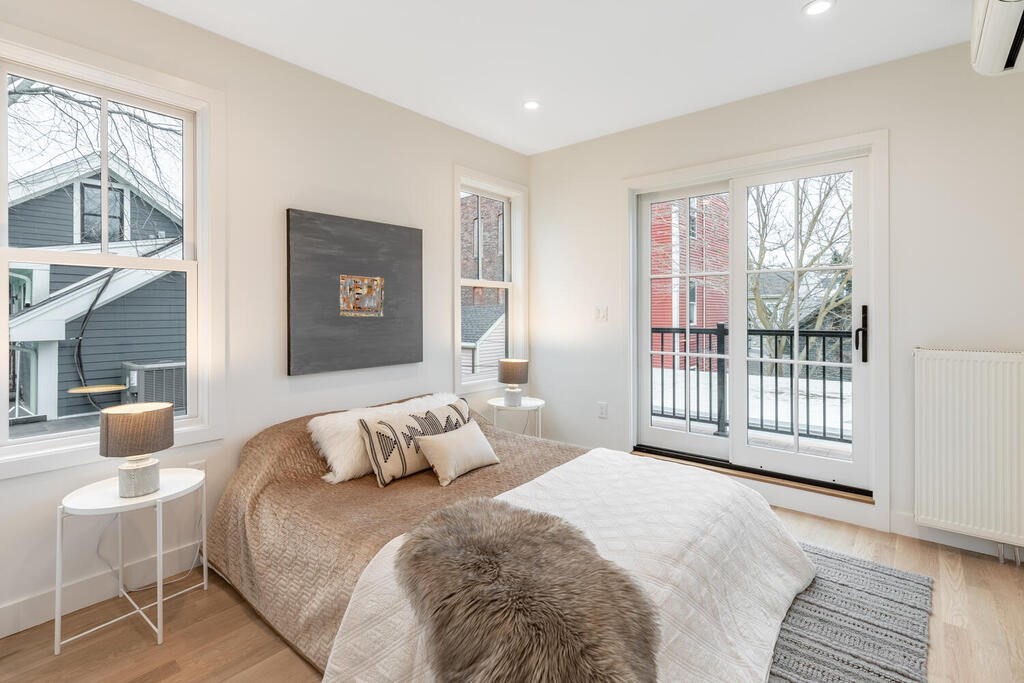 15 Gardner Rd. - Central Square