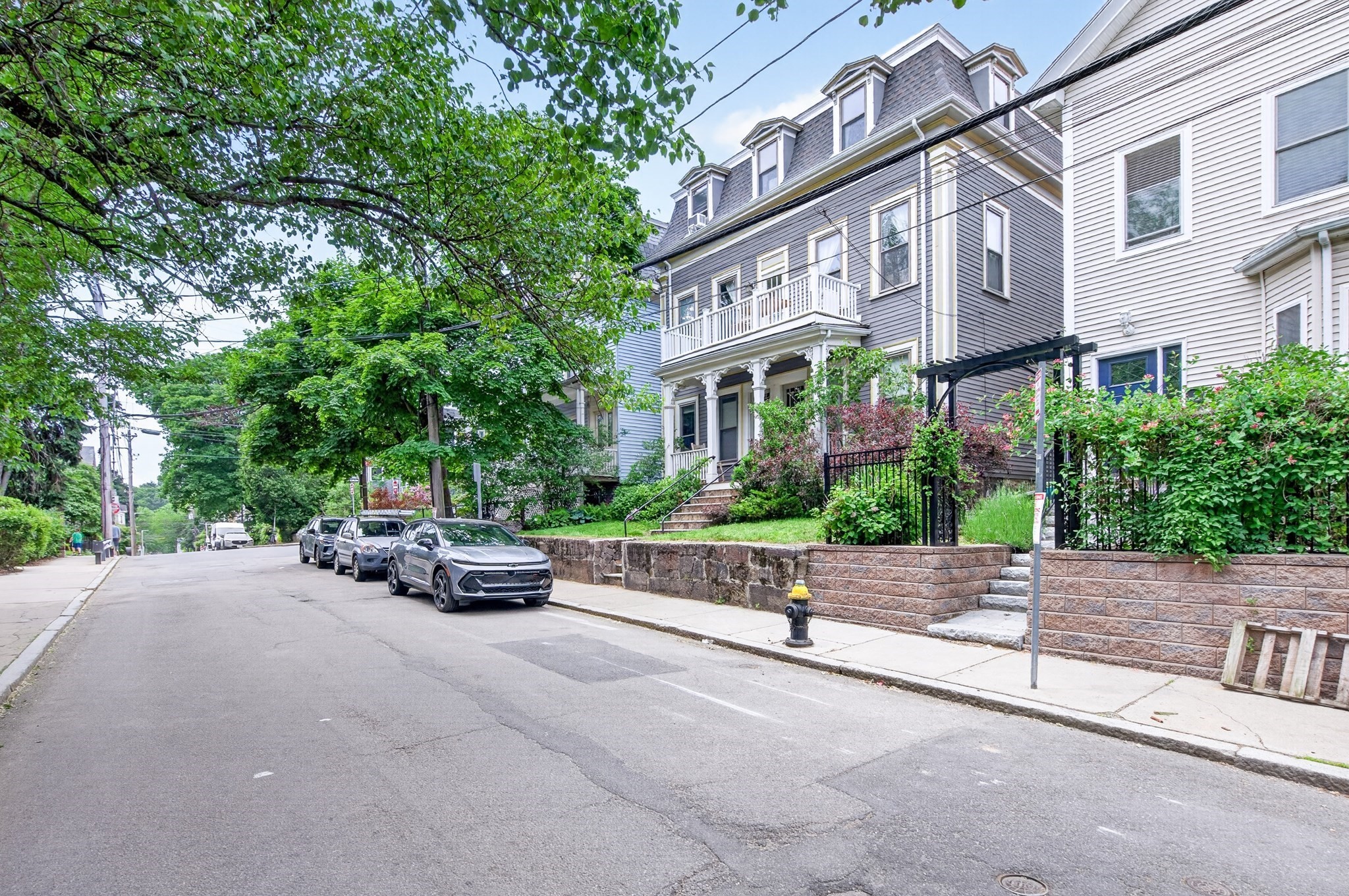 113 Chestnut Ave. - Jamaica Plain