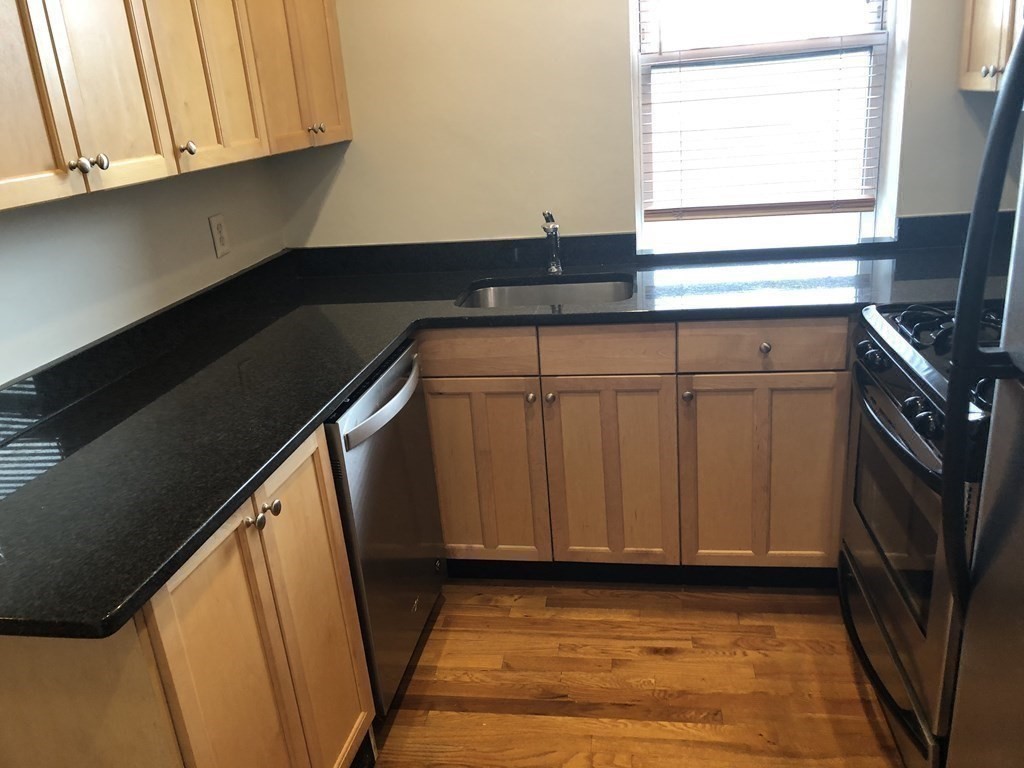 85 Park Dr. - Fenway