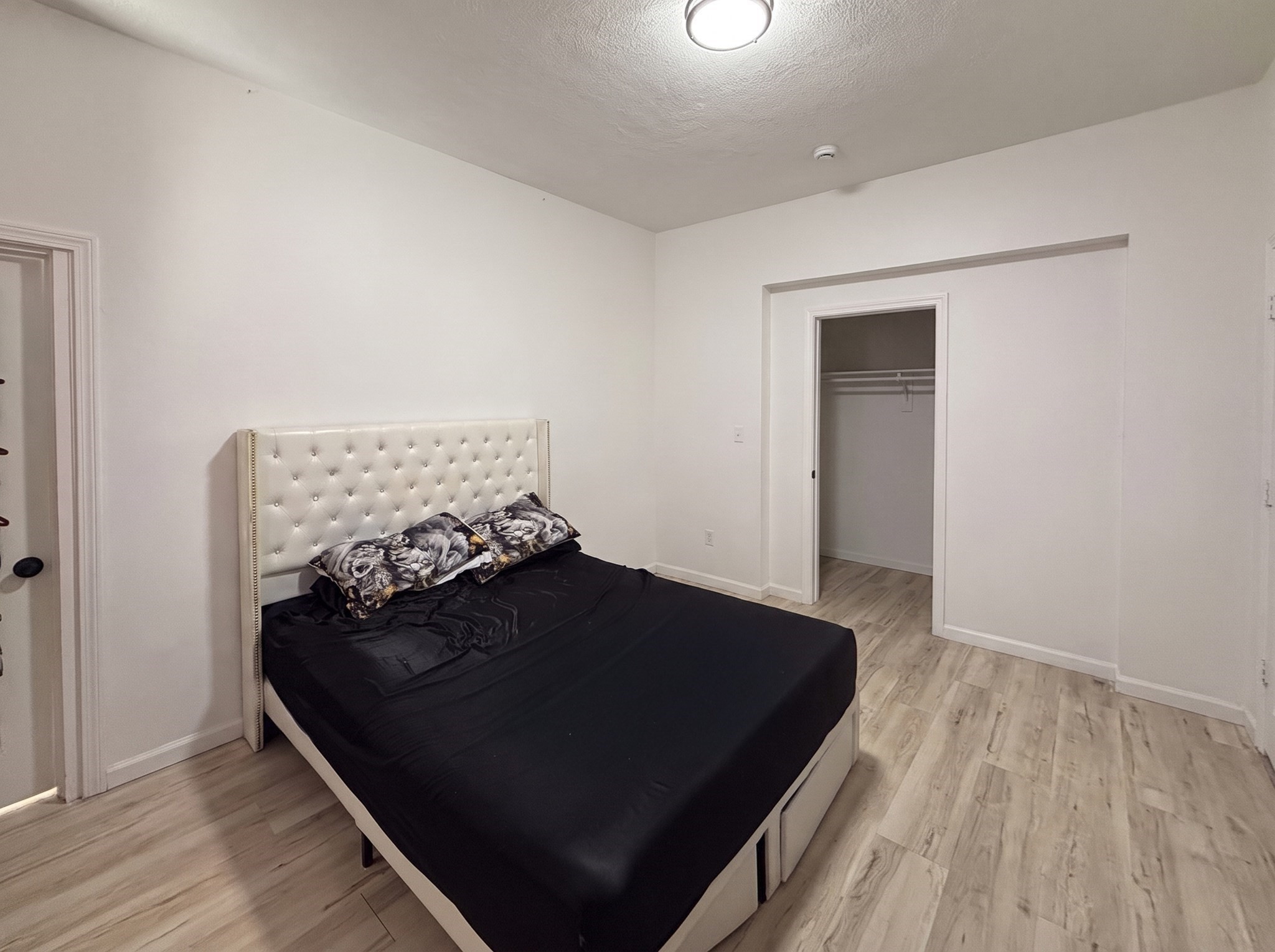 252 East Eagle - East Boston