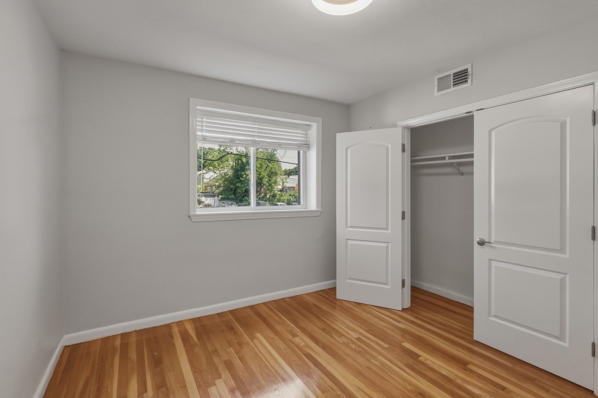 800 Hyde Park Ave. - Hyde Park