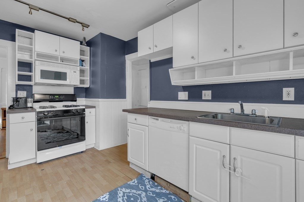 69 Westmoreland St. - Dorchester