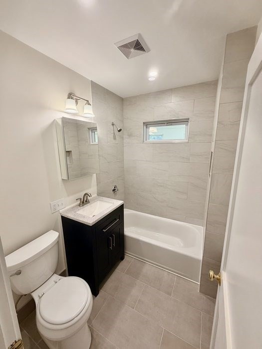 37 Rogers Park - Brighton