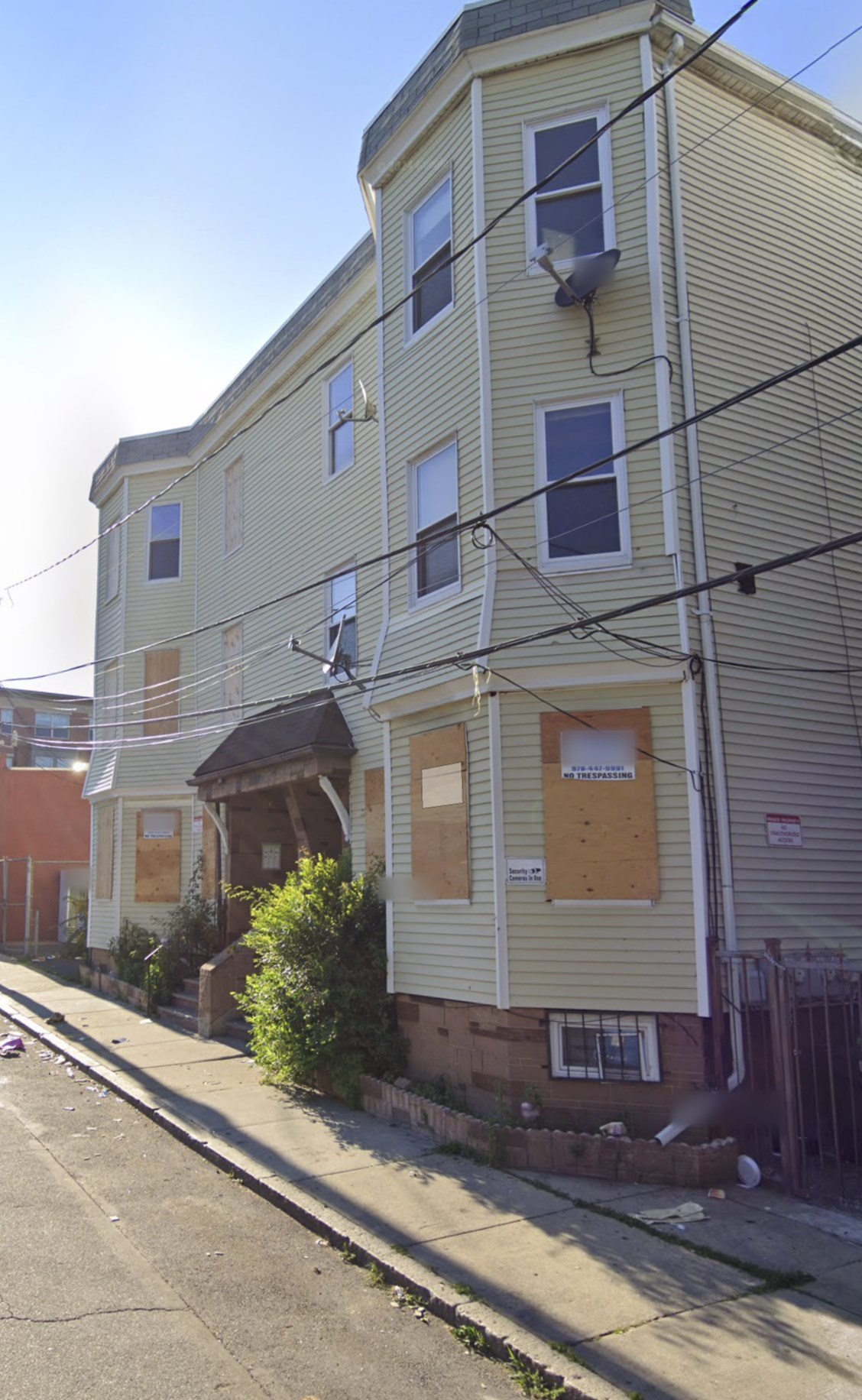 8 Dewey - Dorchester