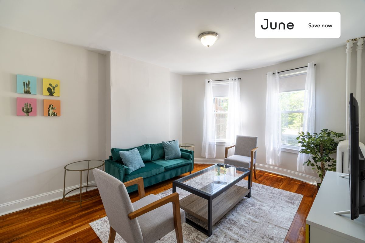 184 Walnut Ave. - Roxbury