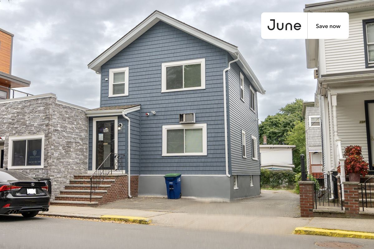 102 Cross St. - East Somerville