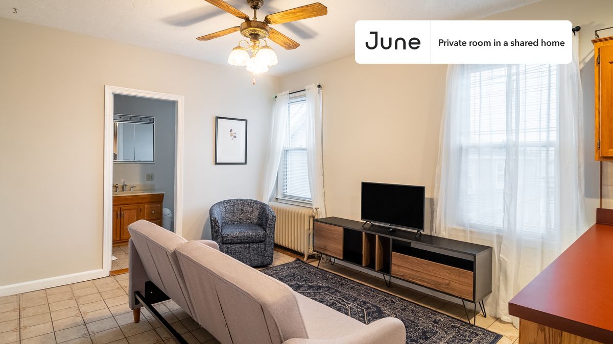 88 Glen St. - East Somerville