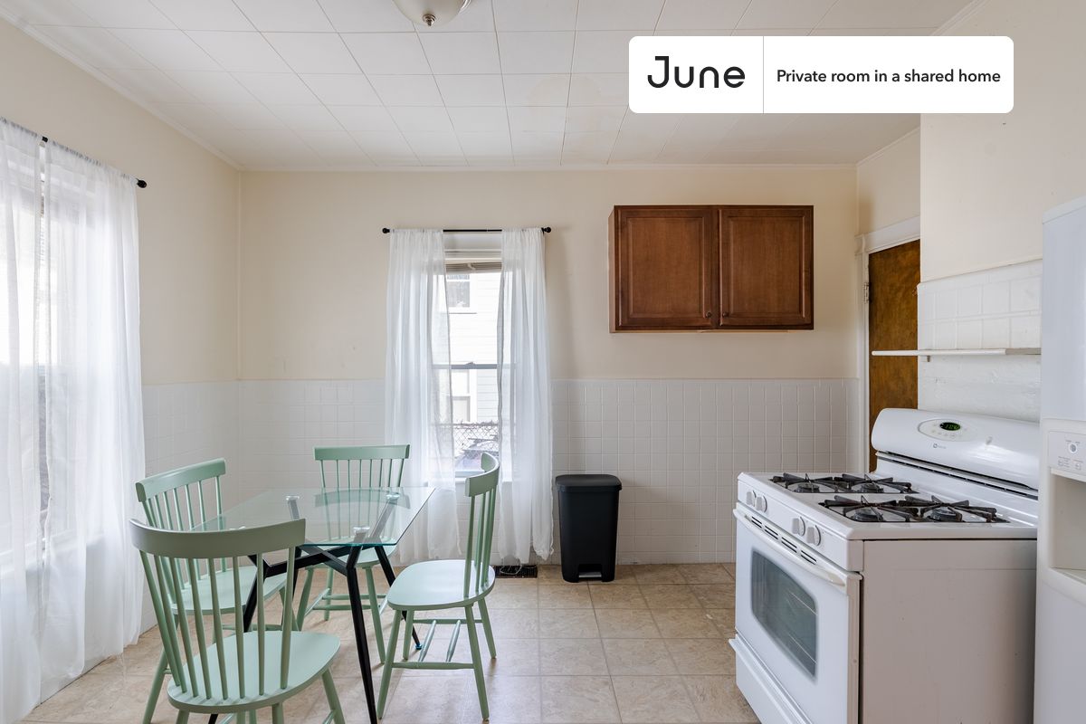 28 Charnwood Rd. - Spring Hill