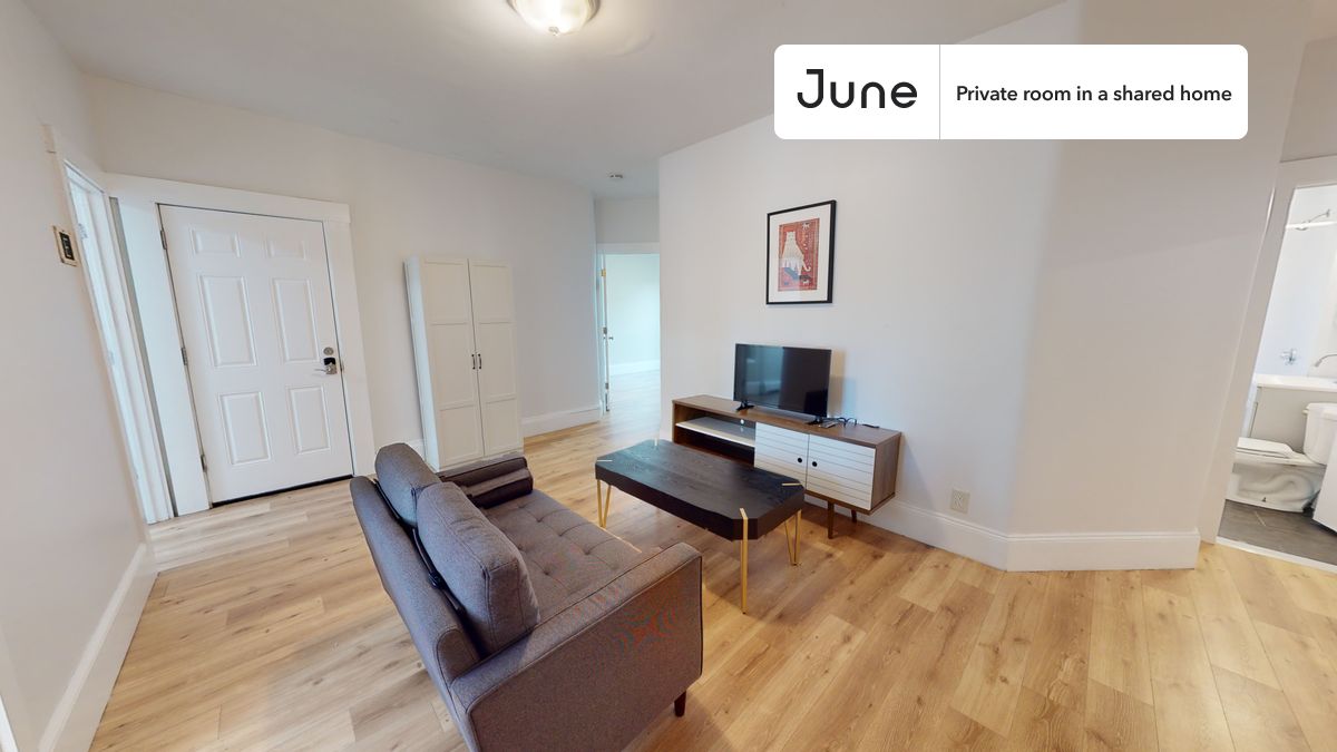 1682 Commonwealth Ave. - Brighton