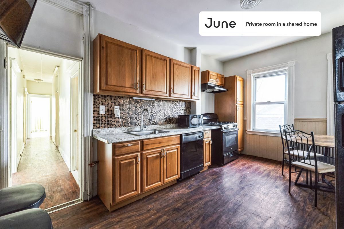 175 River St. - Riverside