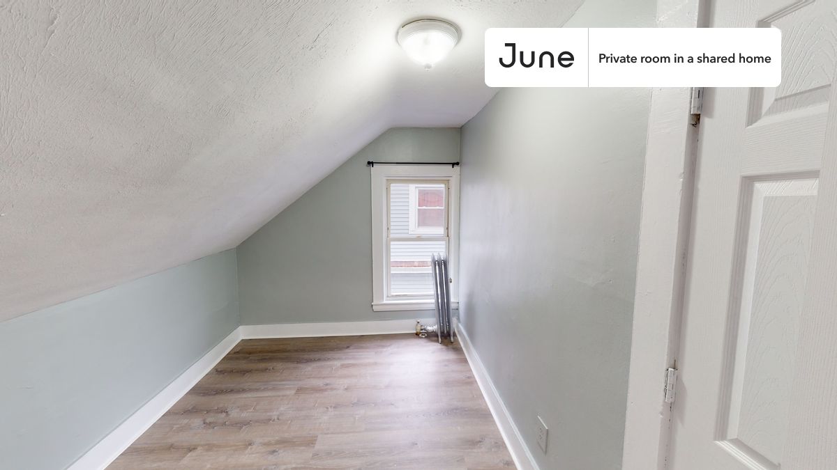 11 Islington St. - Allston
