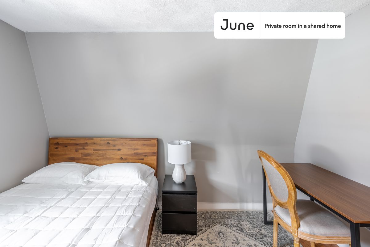 26 Charnwood Rd. - Spring Hill