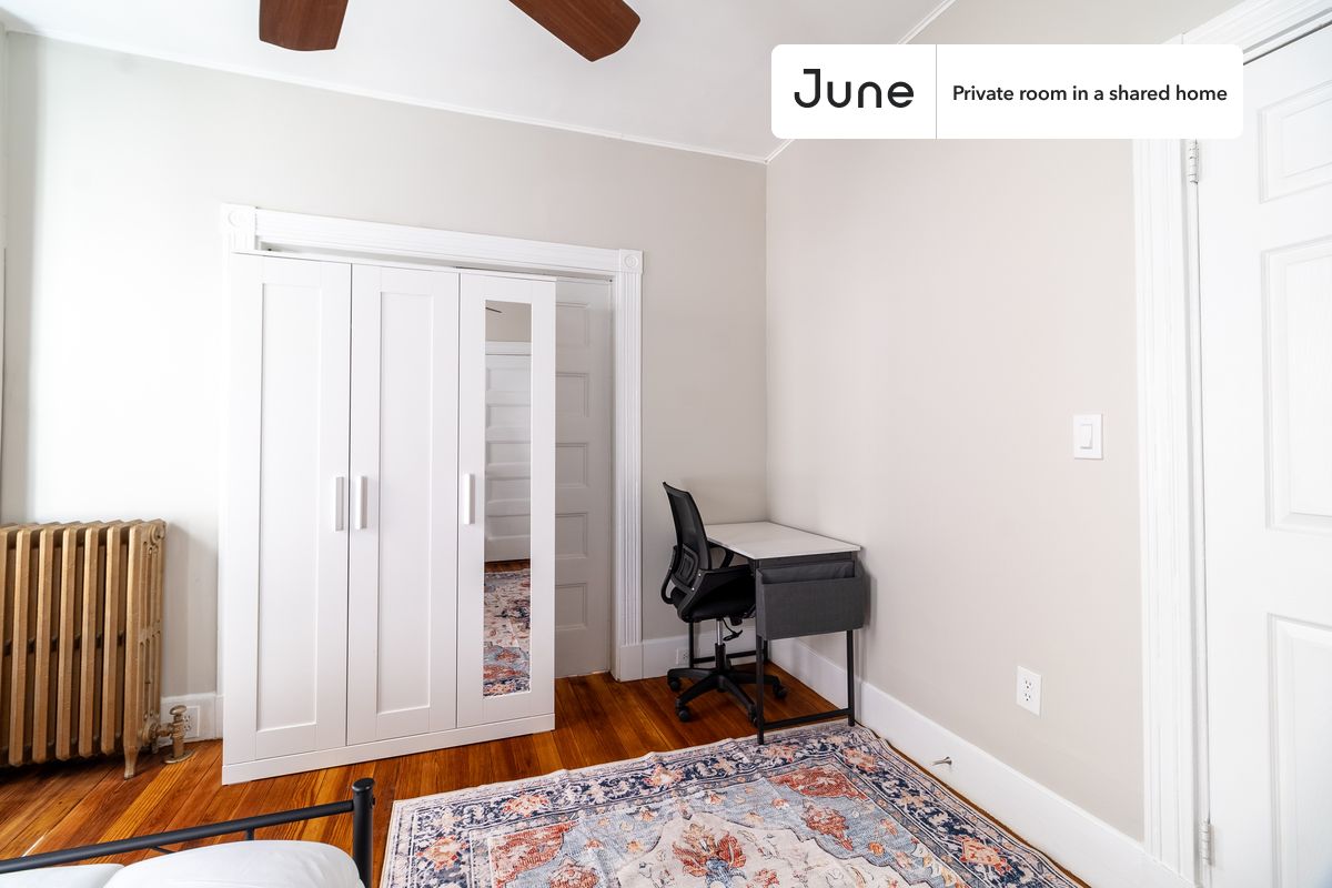 41 Brook St. - Brookline