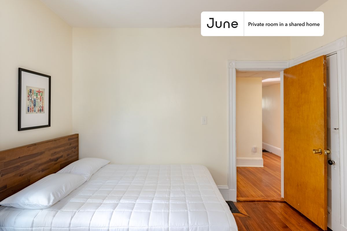 28 Charnwood Rd. - Spring Hill