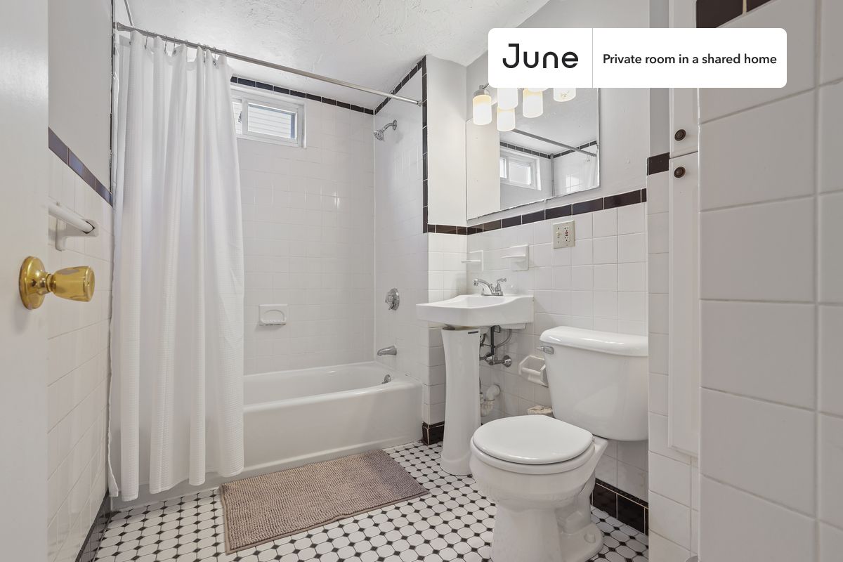 153 Murdock St. - Brighton