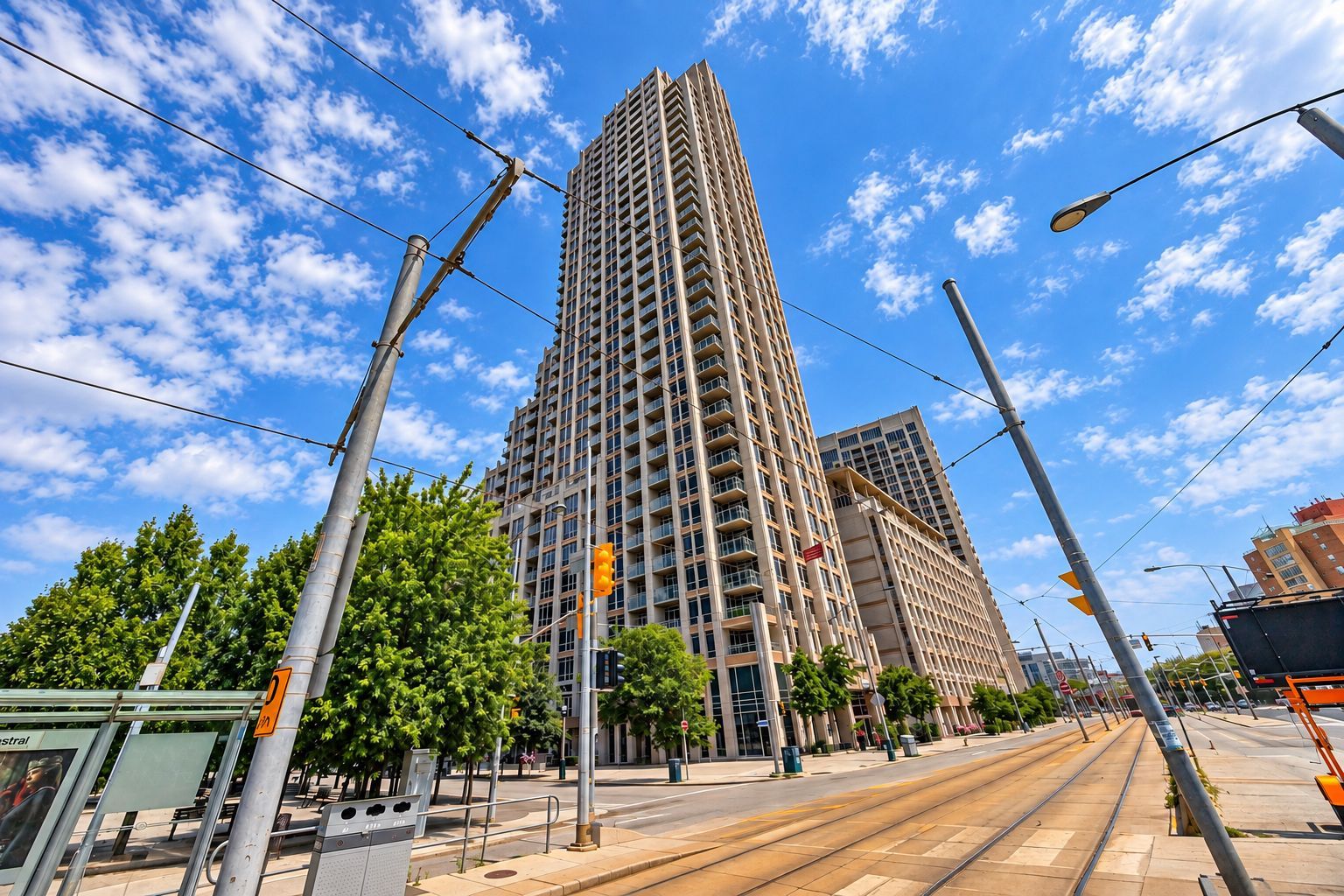 628 Fleet Street - Downtown