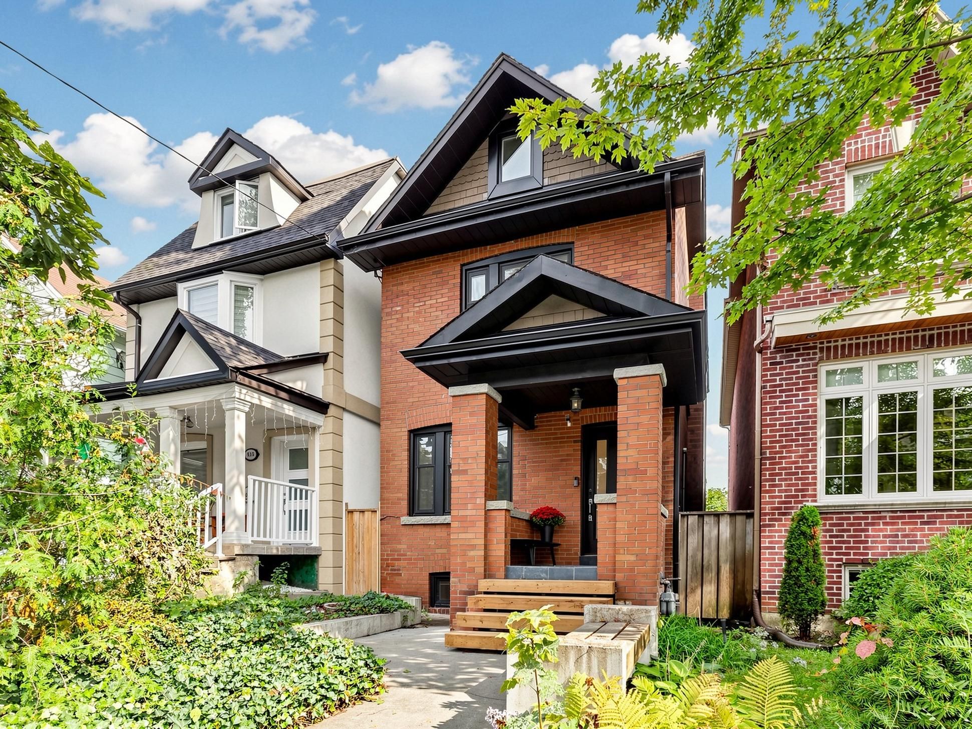 813 Carlaw Avenue - East York
