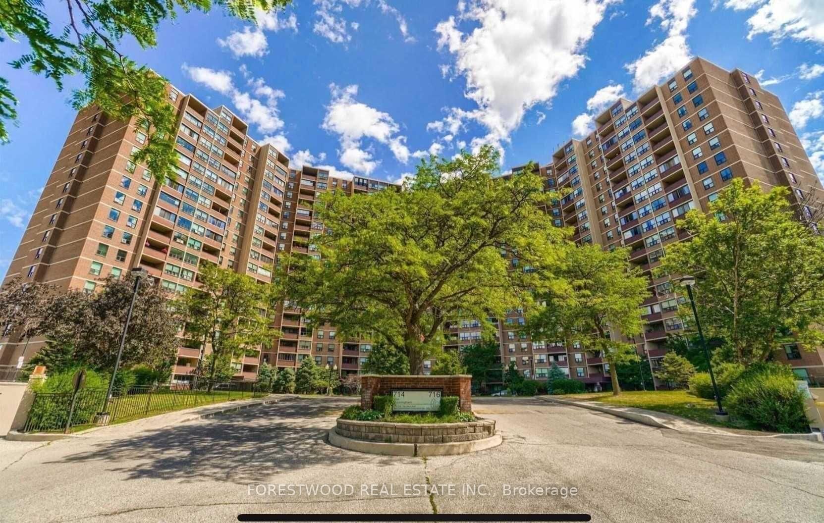 716 The West Mall N/A - Etobicoke West