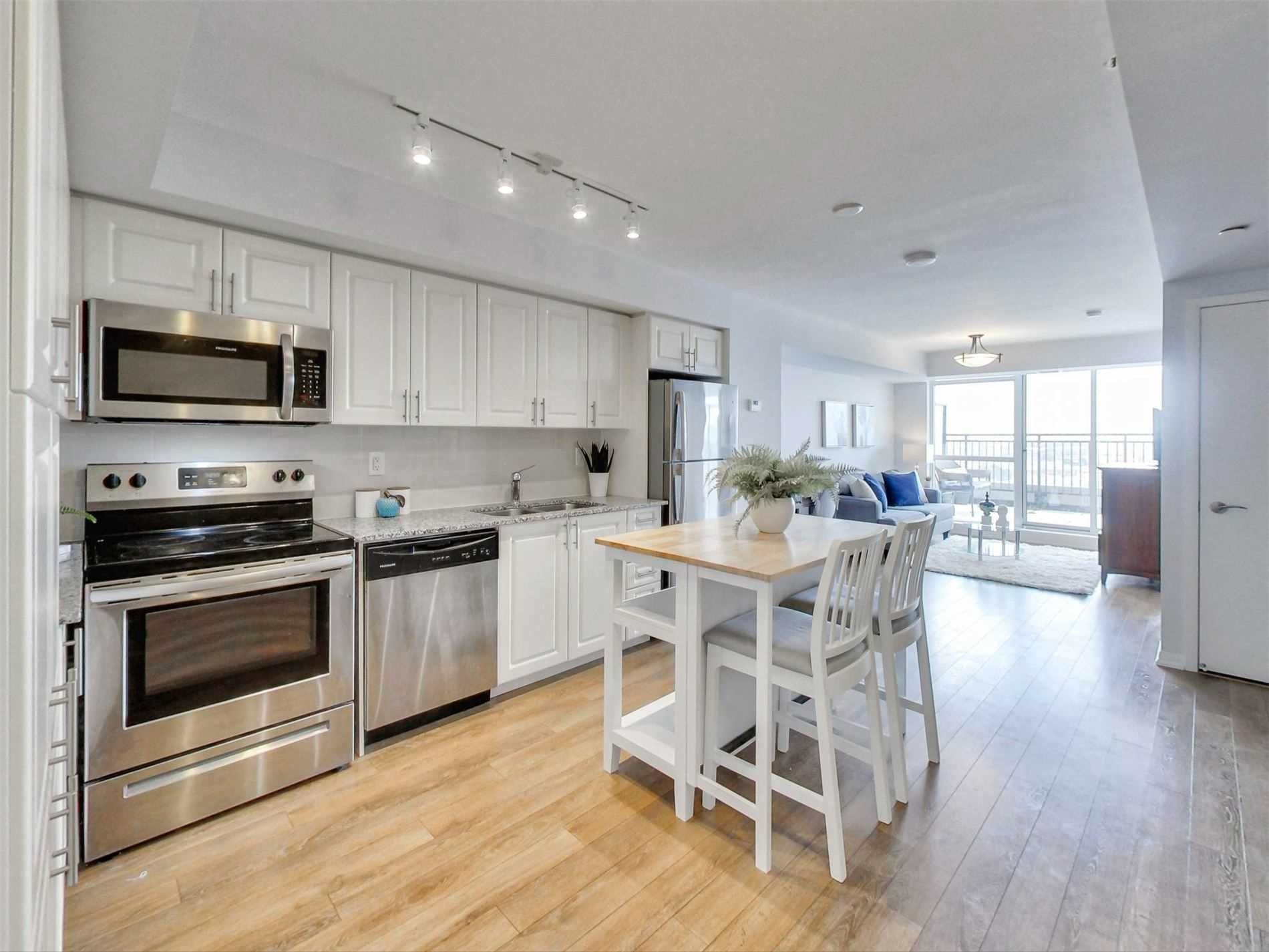 3091 Dufferin Street - Weston