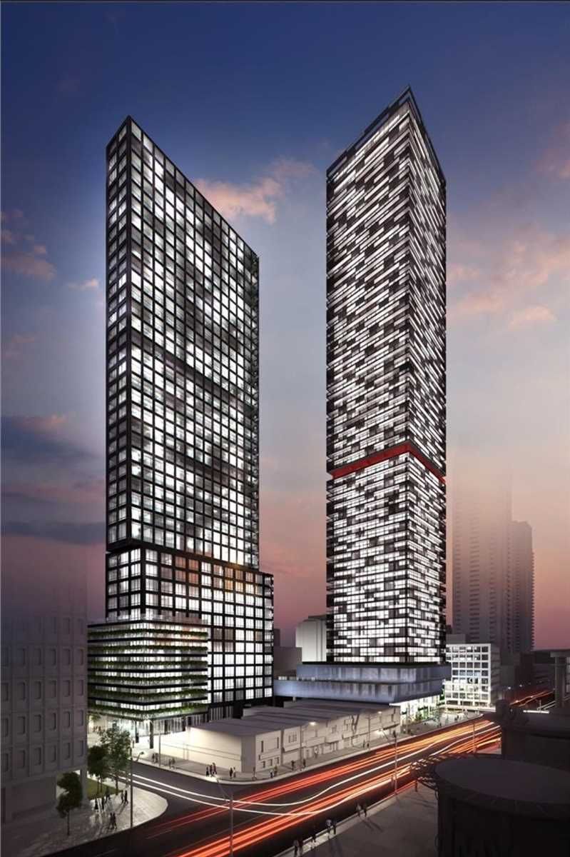 39 Roehampton Avenue - Midtown