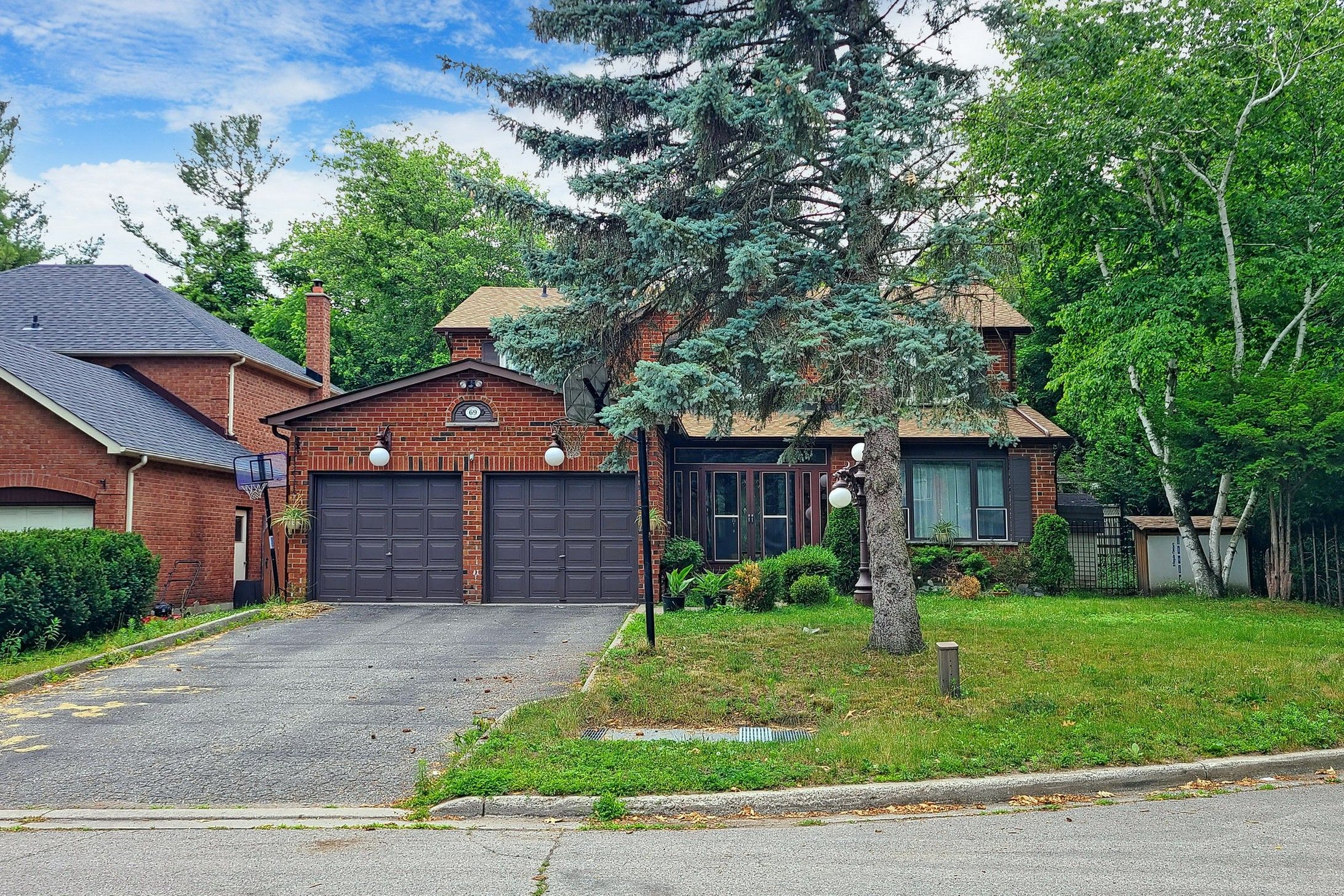 69 Windrush Trail - East Scarborough