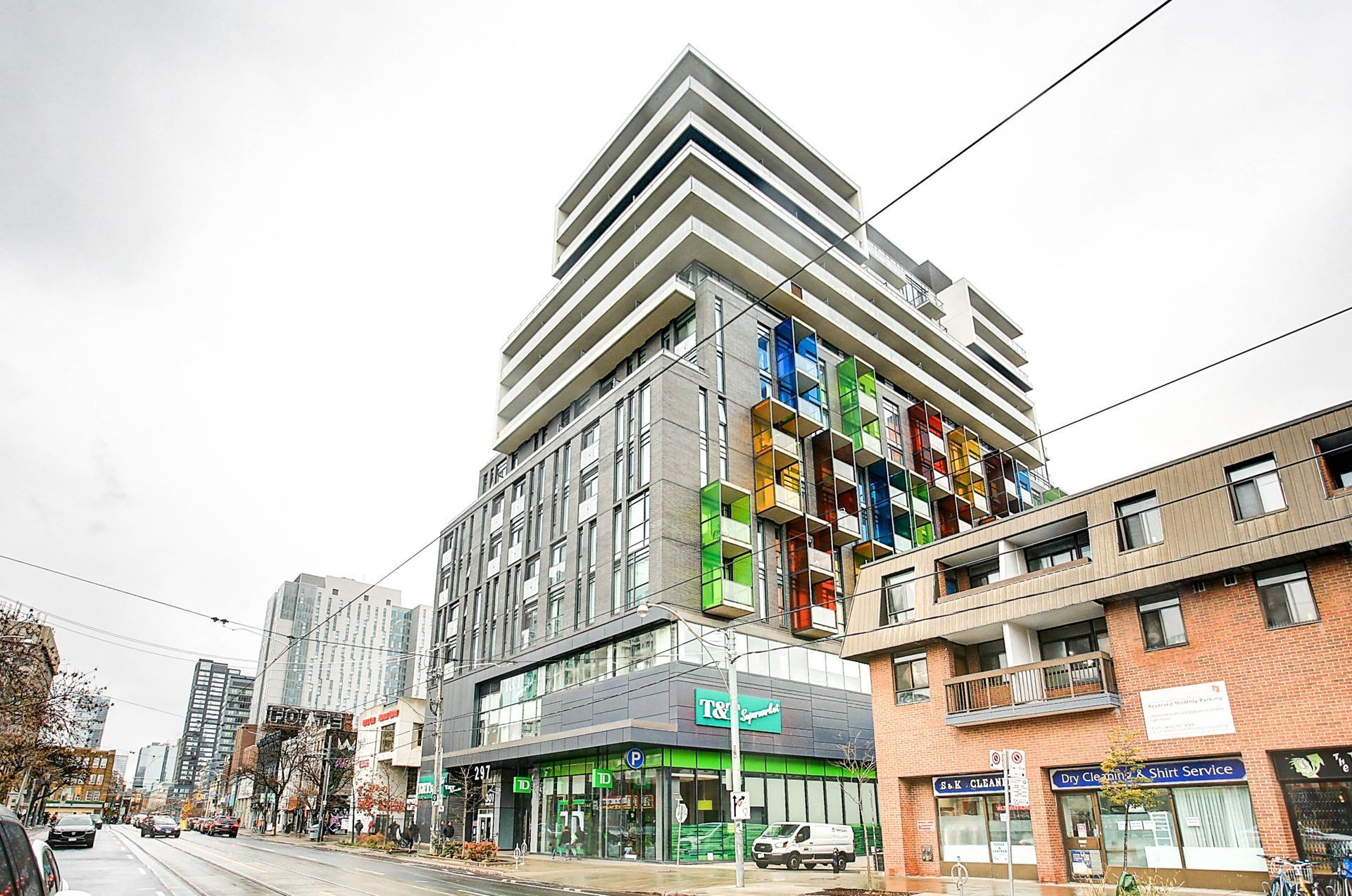 297 College Street - Downtown