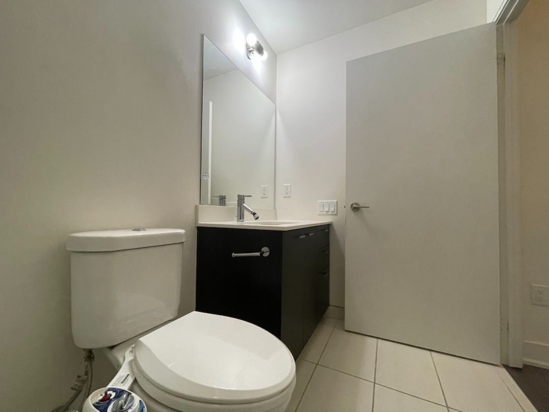 30 Roehampton Avenue - Midtown