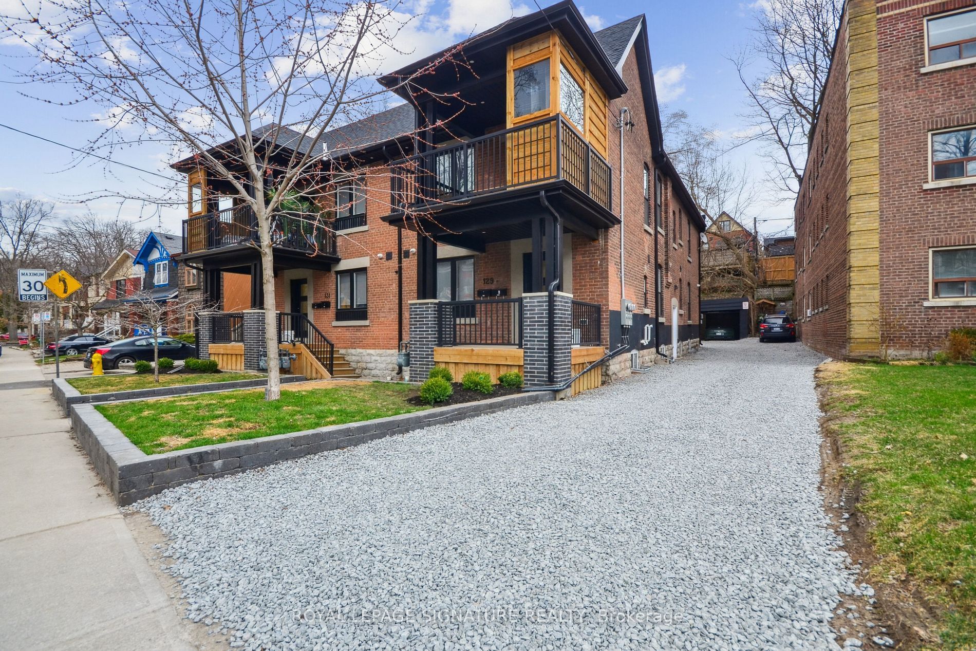 129 Kenilworth Avenue - The Beaches