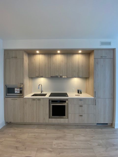 10 Inn On The Park Drive - Northeast Midtown