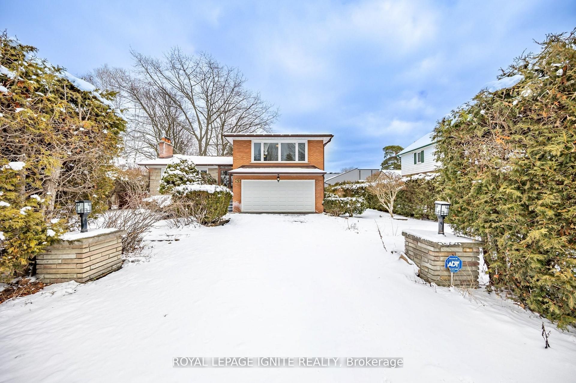 83 Deep Dene Drive - East Scarborough