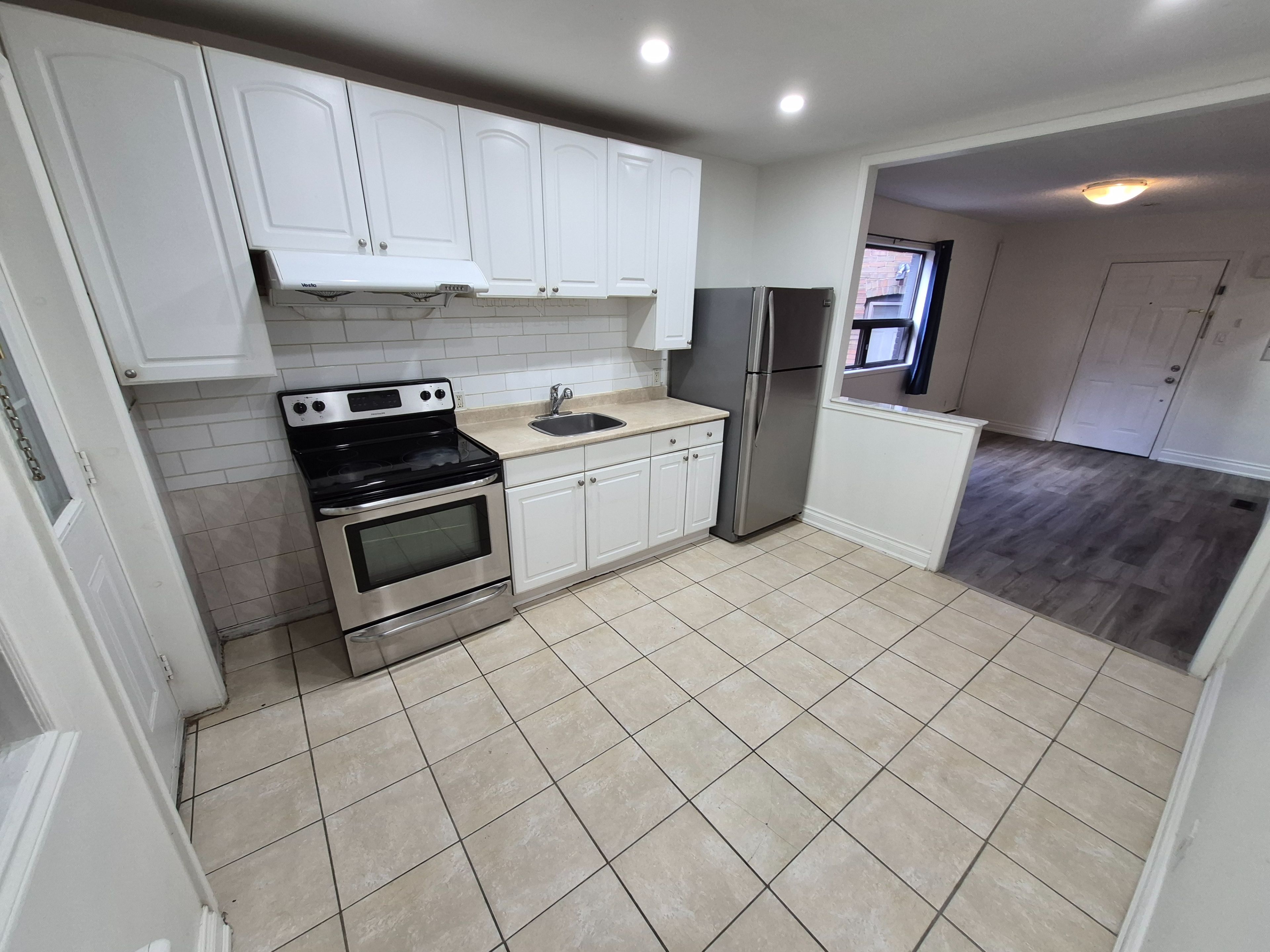 636 Vaughan Road - West Midtown