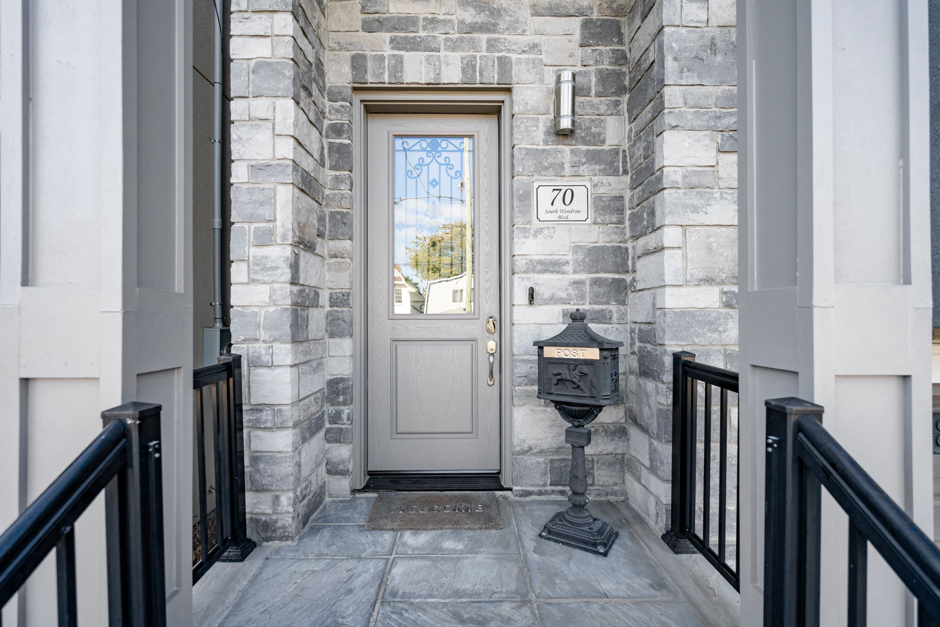 70 South Woodrow Boulevard - Bluffers Park