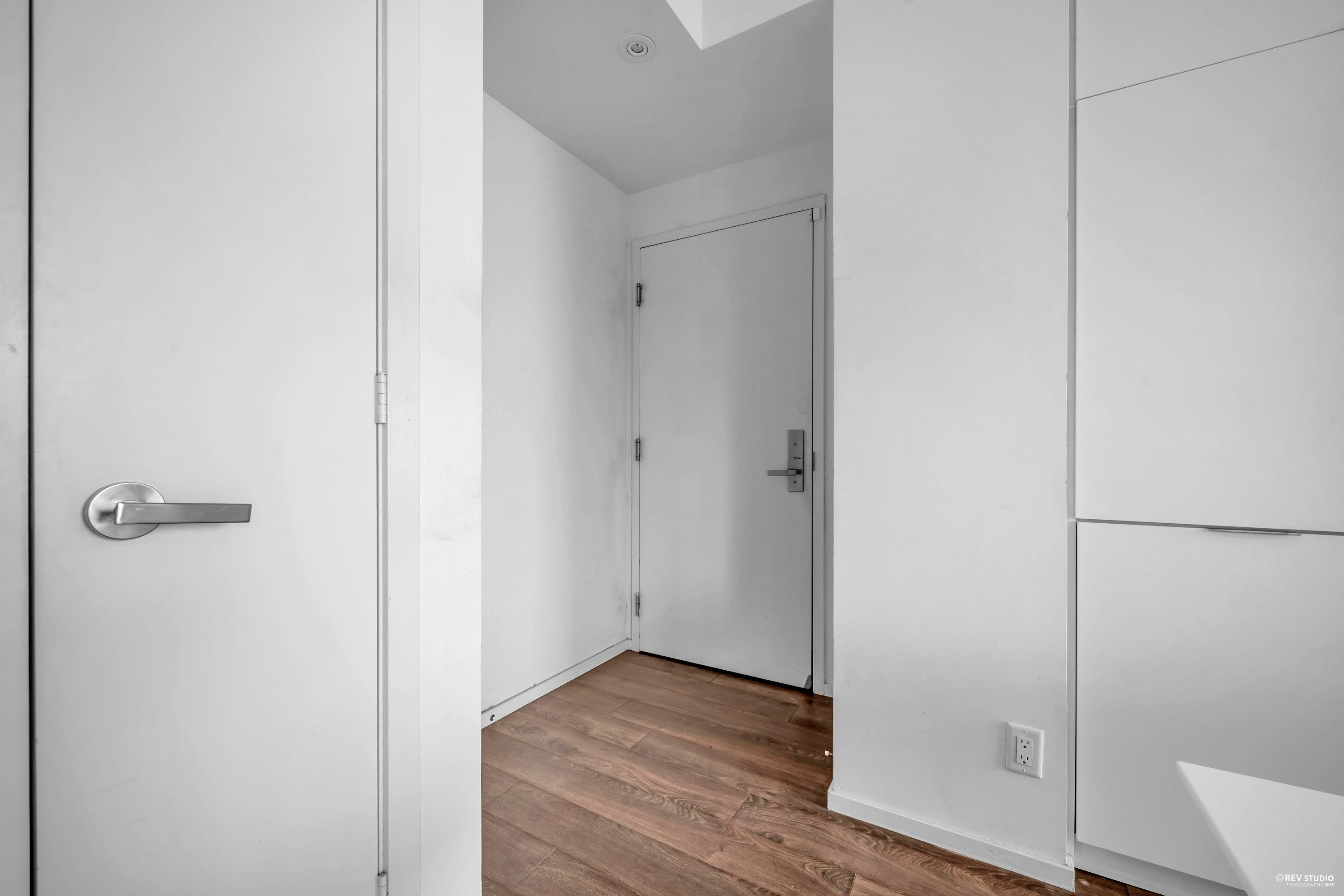 5 St Joseph Street - Downtown