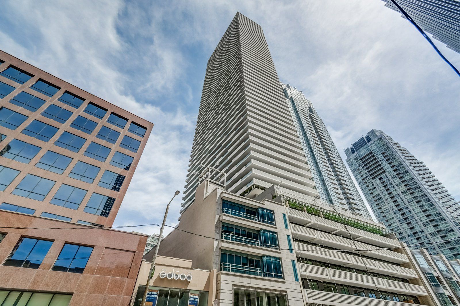 2221 Yonge Street - Midtown