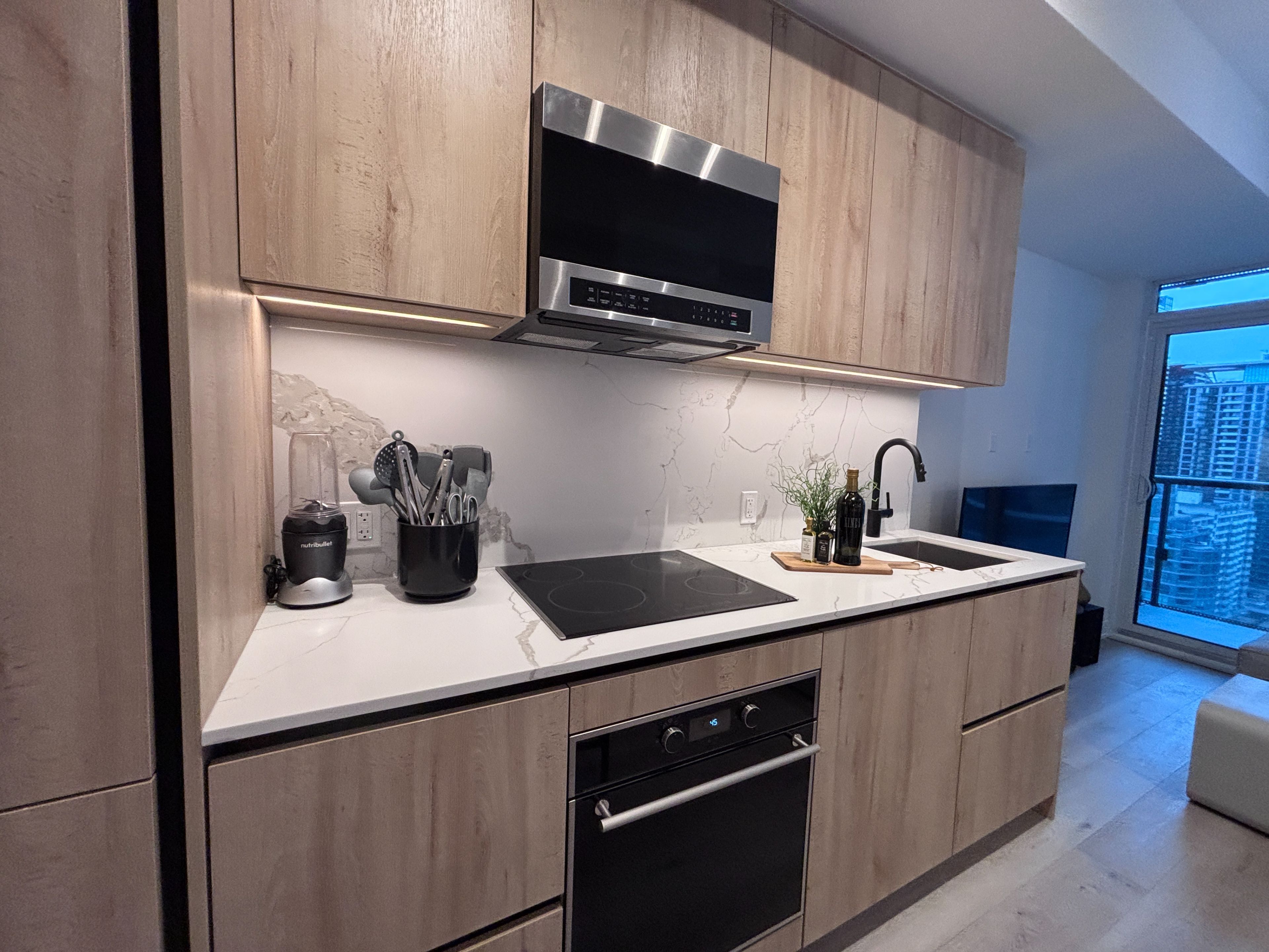 127 Broadway Avenue - Midtown