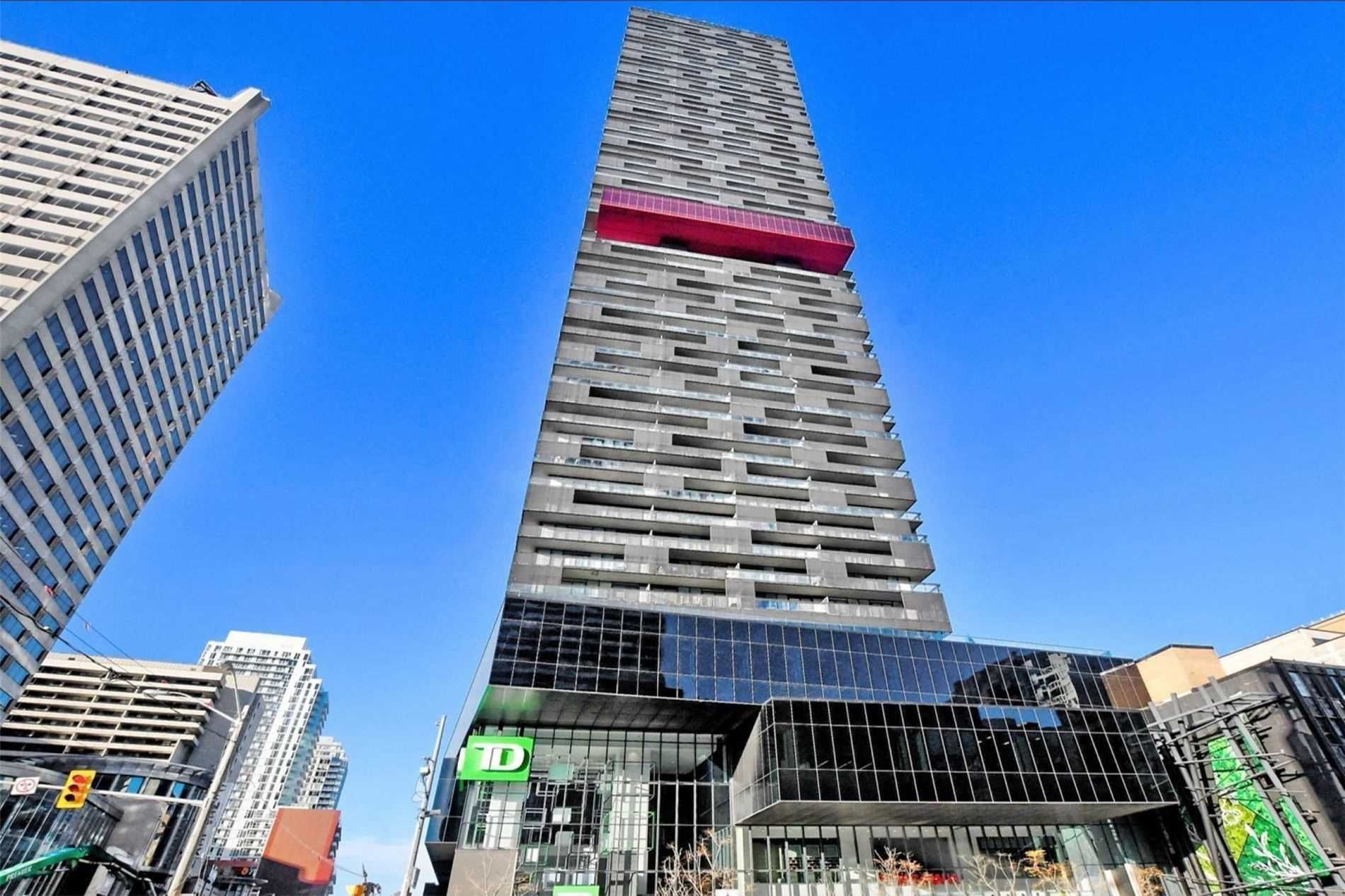 8 Eglinton Avenue - Midtown