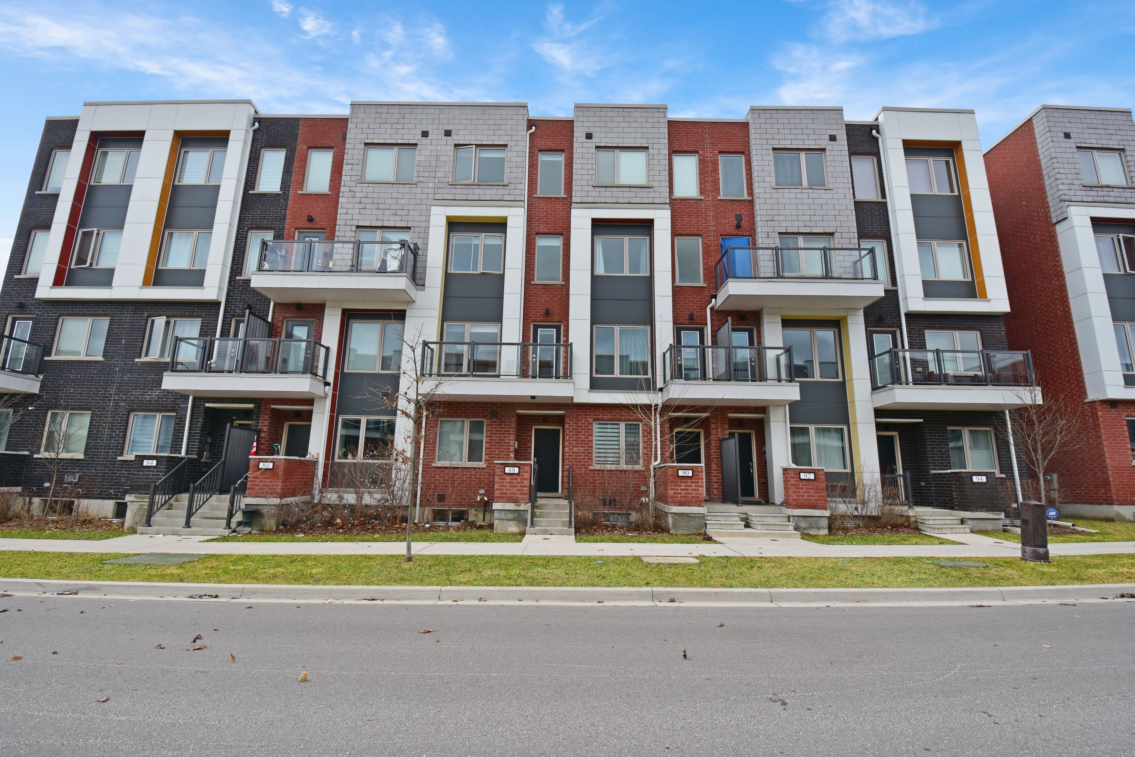 88 William Duncan Road - Jane and Fitch