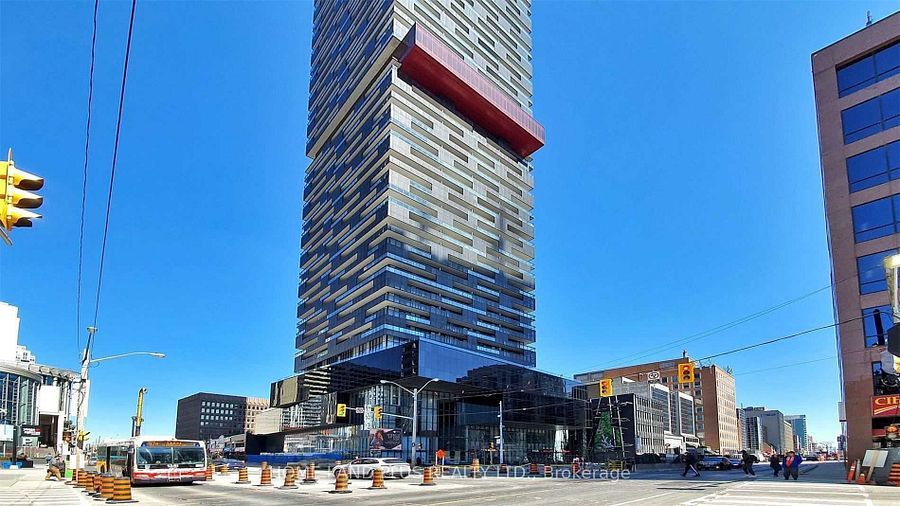 8 Eglinton Avenue - Midtown