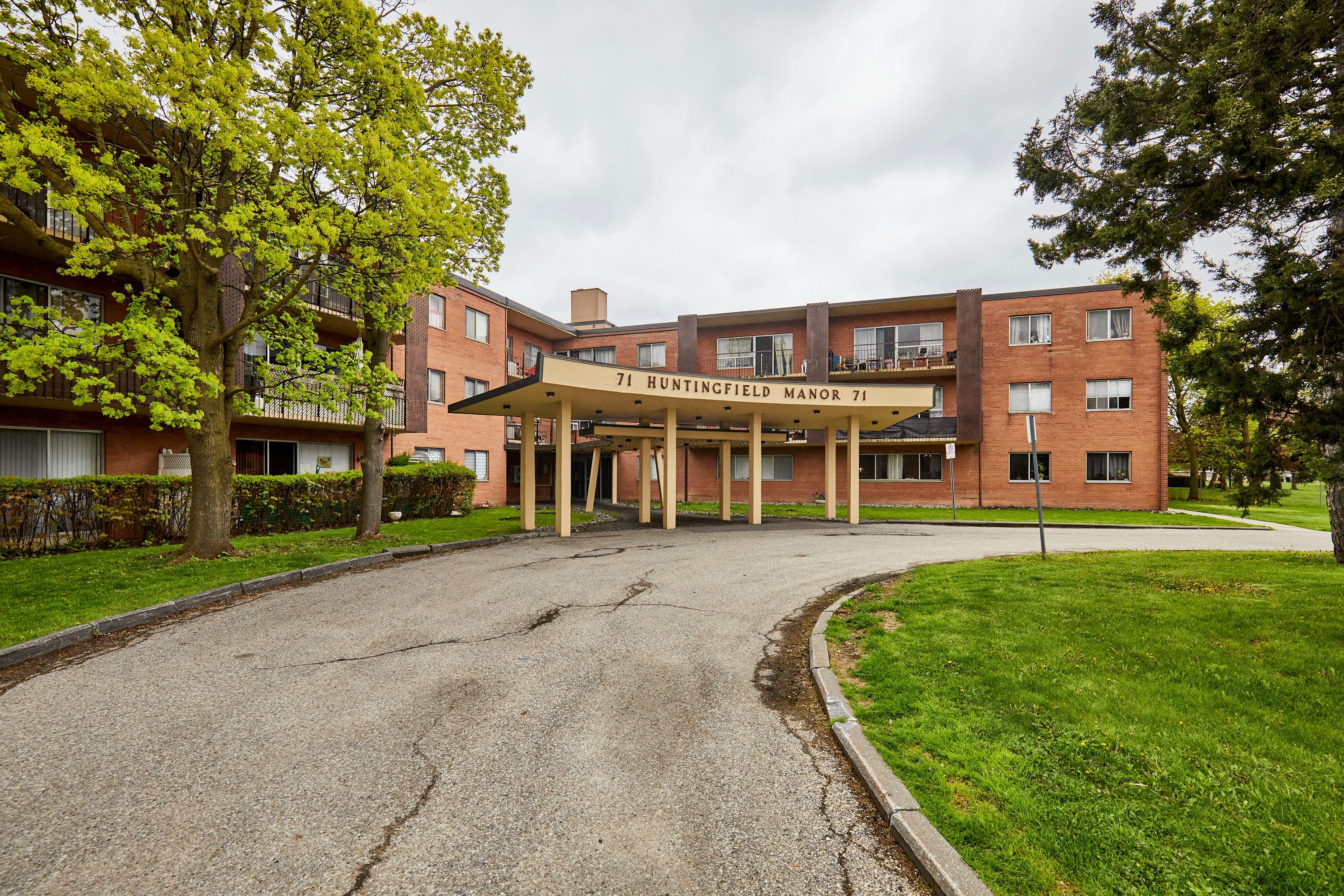 71 Guildwood Parkway - Scarborough