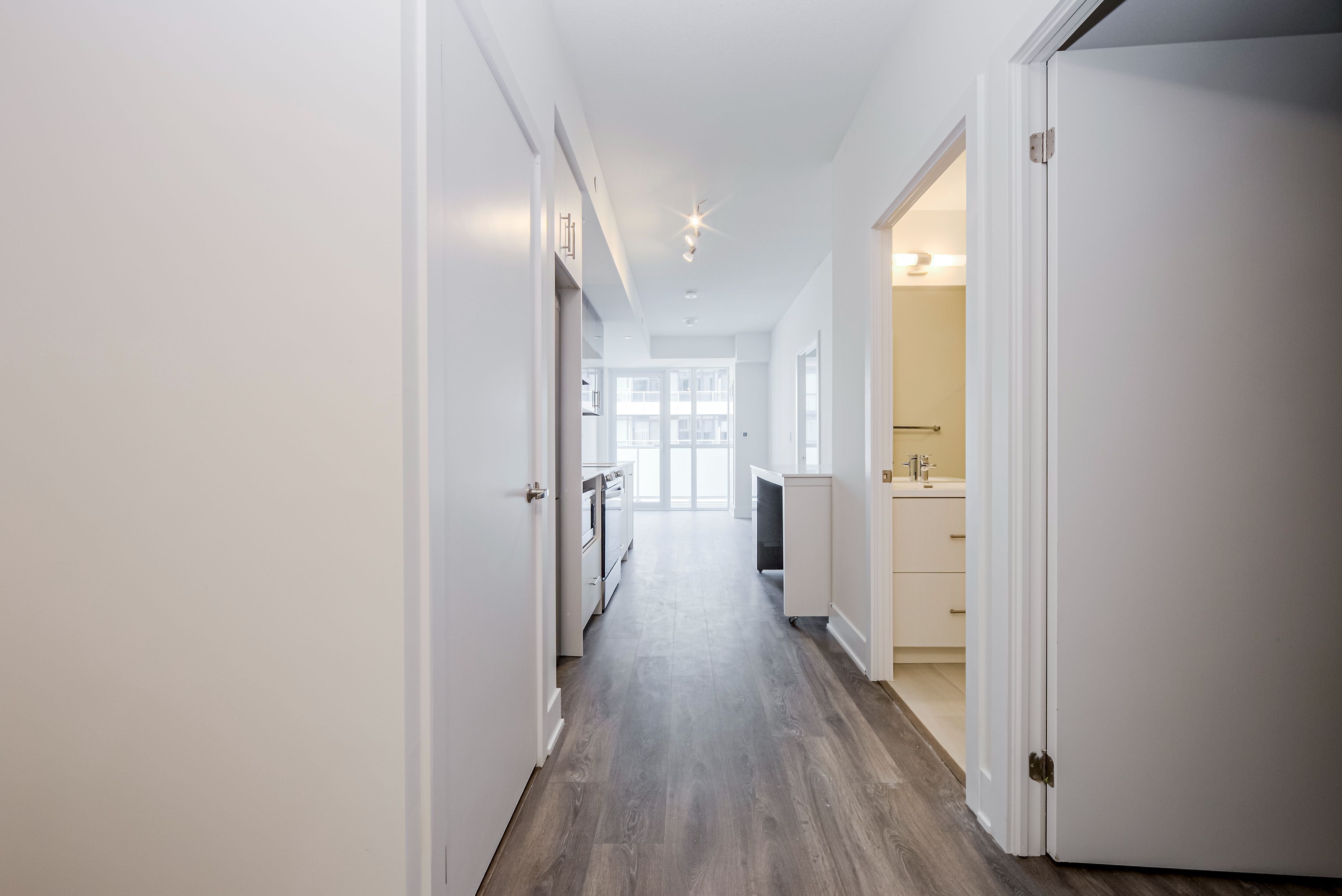 188 Fairview Mall Drive - North York