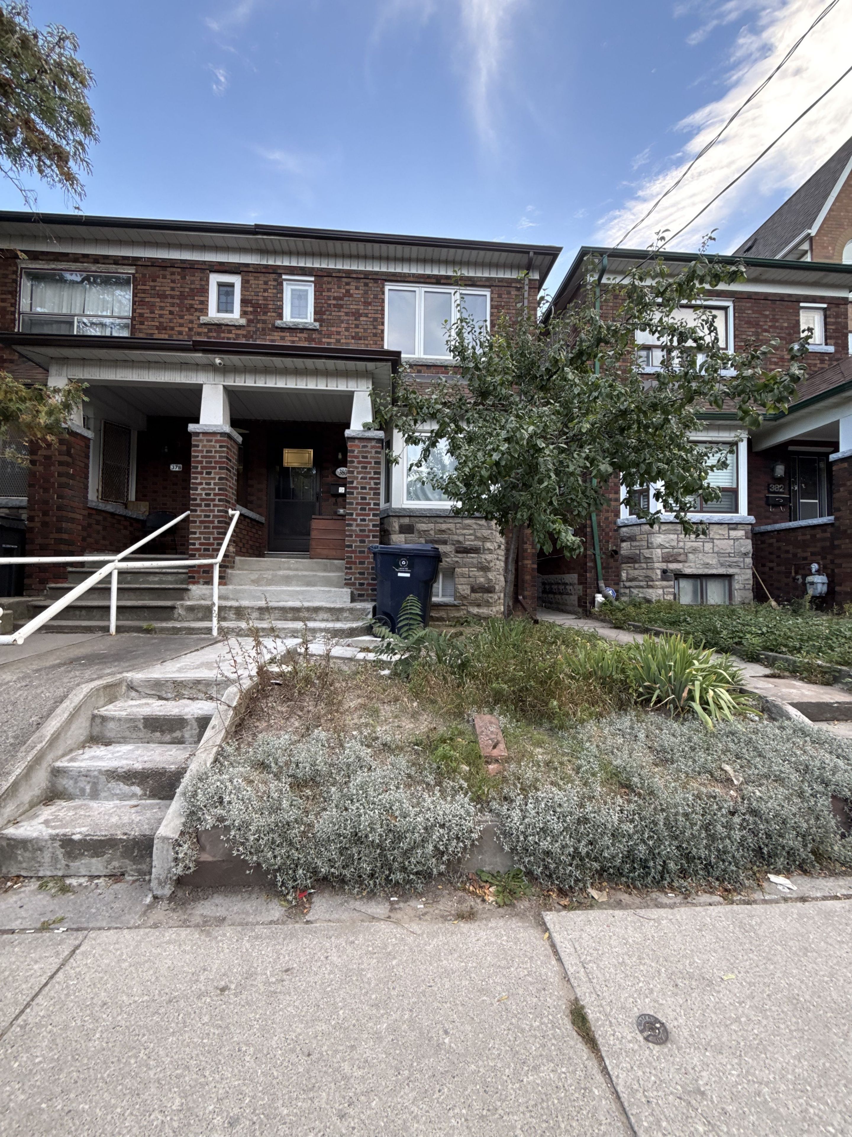 380 Clinton Street - Northwest Downtown