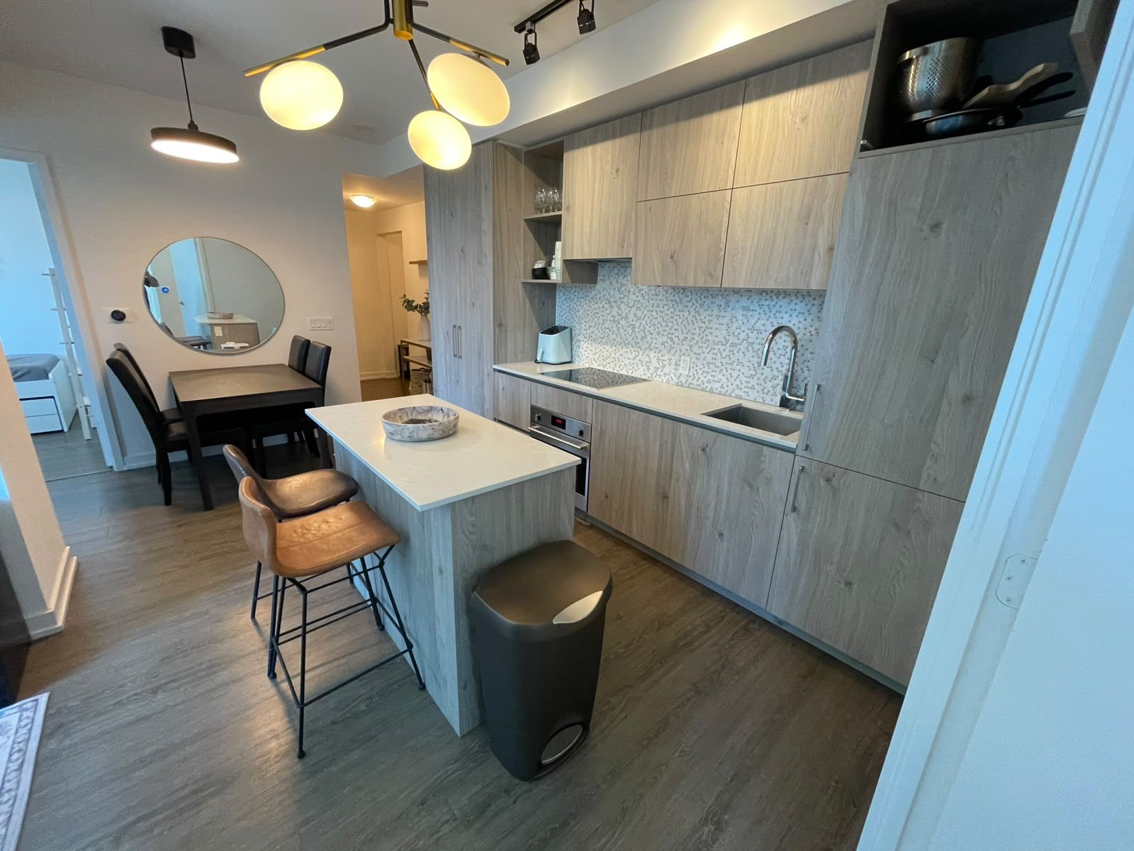 1 Yorkville Avenue - Northwest Downtown