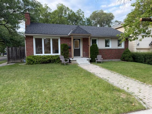246 Horsham Avenue - West North York