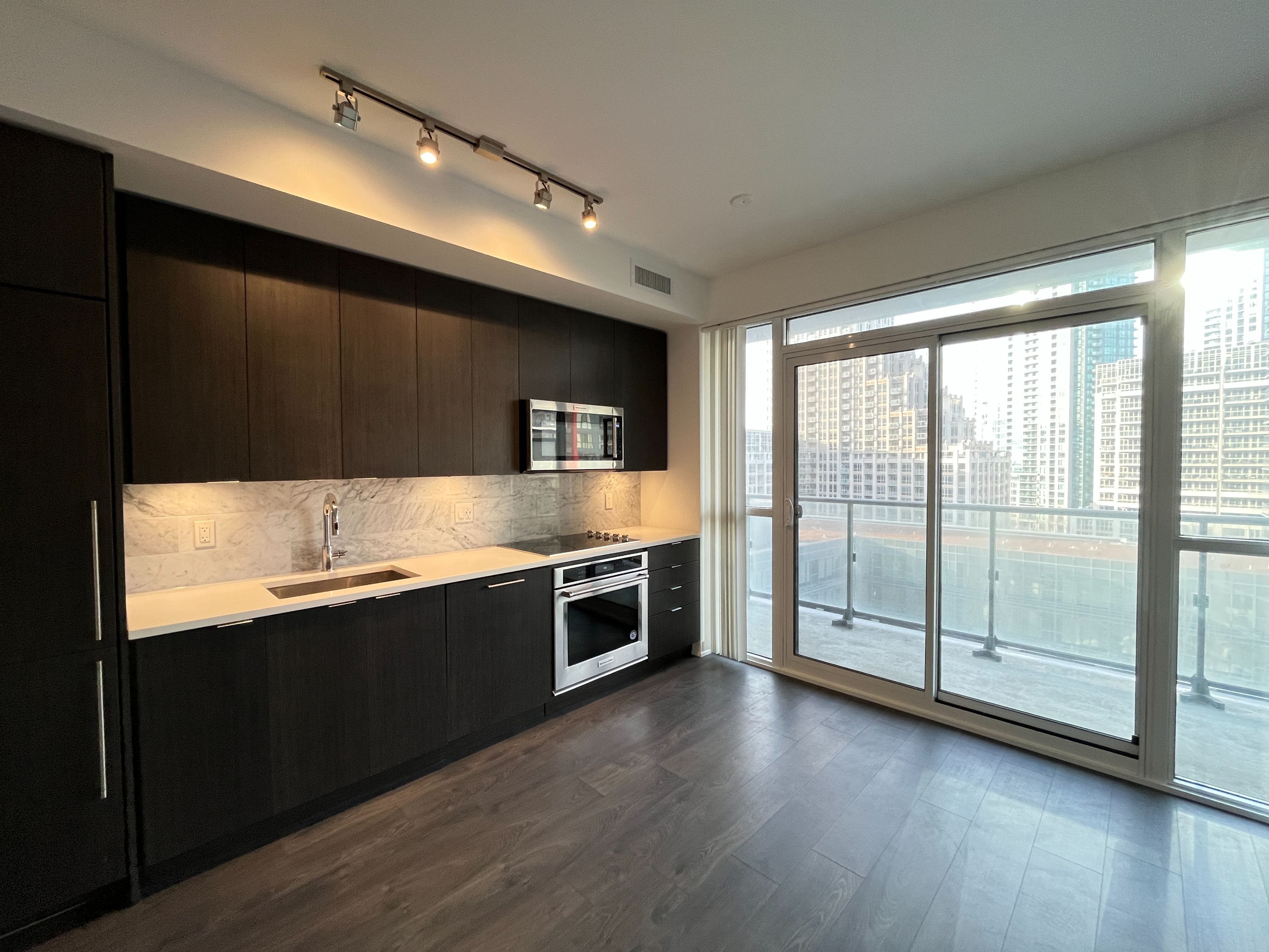 38 Iannuzzi Street - Downtown