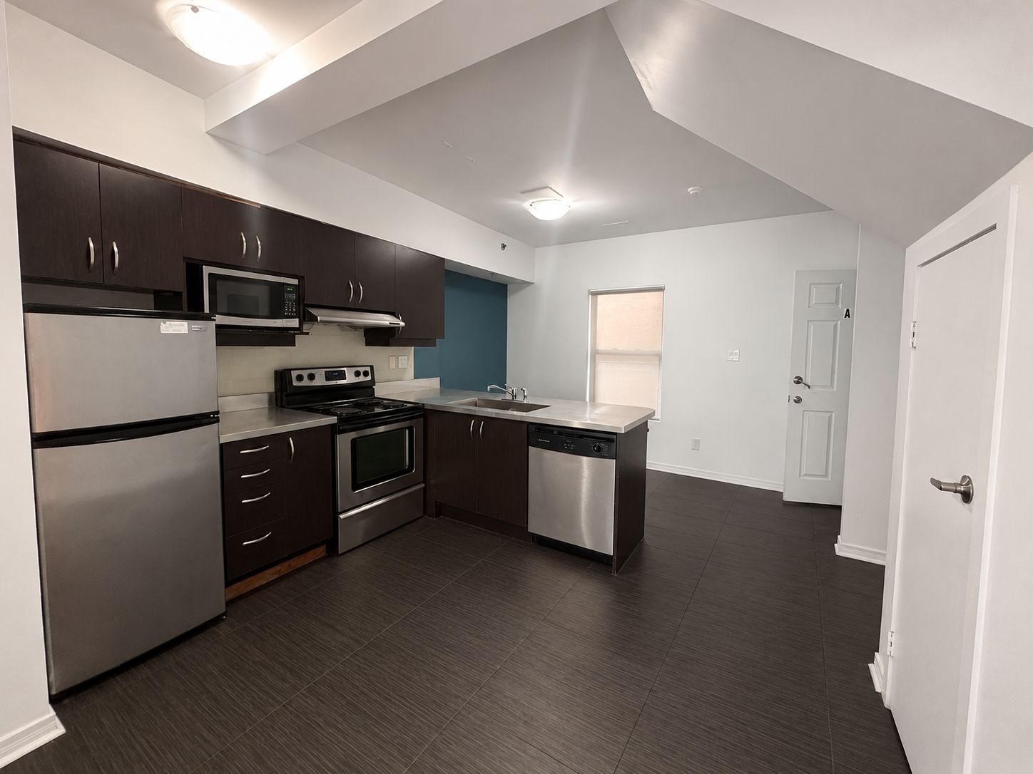 38 Kensington Place - Downtown